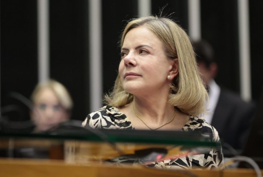 gleisi-hoffmann-expressa-preocupacao-com-a-instalacao-da-cpmi-do-inss3A-possiveis-interferencias-politicas-podem-comprometer-investigacoes