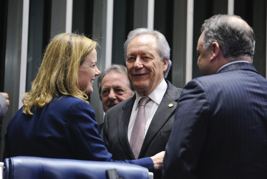 gleisi-hoffmann-revela-que-ricardo-lewandowski-informou-lula-sobre-contratos-privados3A-o-que-se-sabe-ate-agora gleisi-hoffmann-revela-que-ricardo-lewandowski-informou-lula-sobre-contratos-privados3A-o-que-se-sabe-ate-agora