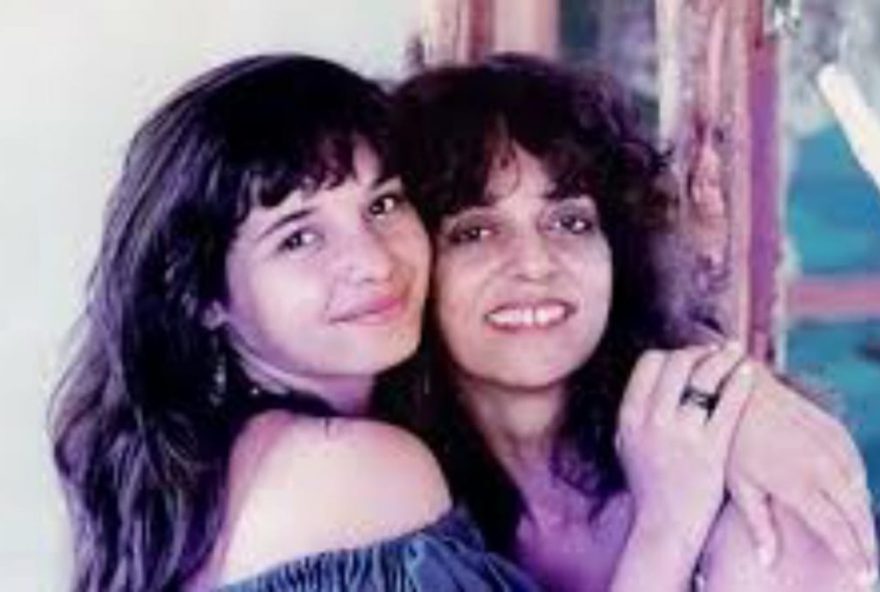 gloria-perez-homenageia-filha-daniella-assassinada-em-1992-1200x675