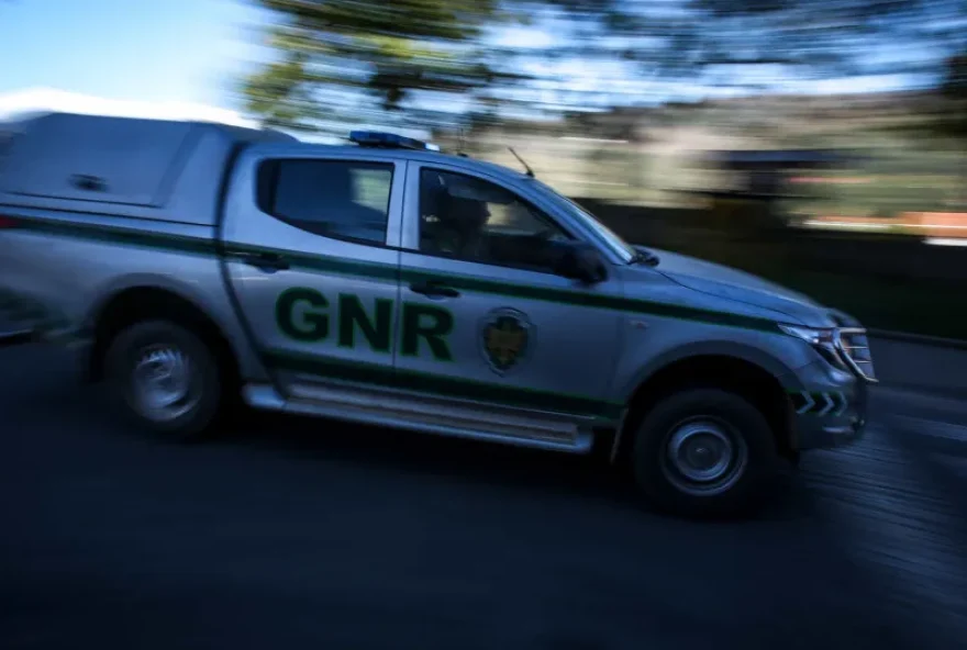 gnr-detem-homem-por-trafico-e-apreende-drogas-em-vila-nova-de-milfontes