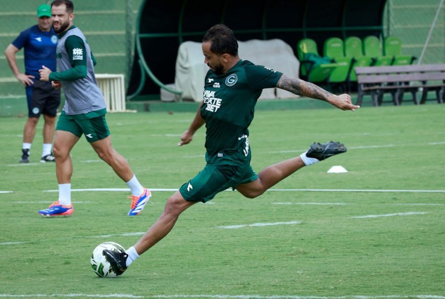 goias-busca-titulos-em-20263A-reforco-lourenco-quer-mentalidade-campea-e-conquistar-o-goianao.-de-estreia-com-foco-no-acesso goias-busca-titulos-em-20263A-reforco-lourenco-quer-mentalidade-campea-e-conquistar-o-goianao.-de-estreia-com-foco-no-acesso