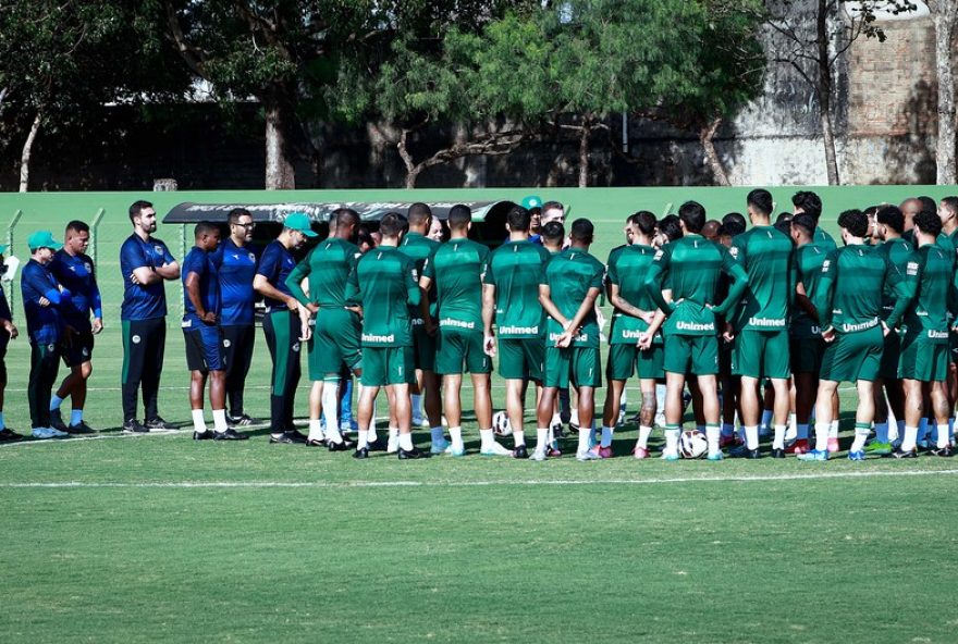 goias-lidera-serie-b-com-9025-de-chances-de-acesso3A-entenda-a-projecao