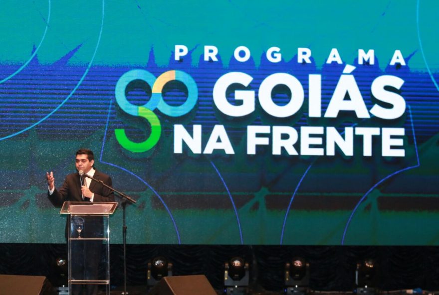 goias na frente