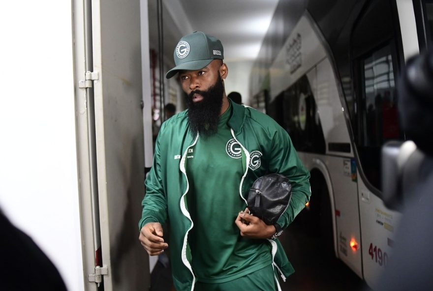 goias-negocia-saida-de-jogadores-com-contrato-ate-2026-para-reforcar-elenco3A-marcao2C-titi-e-esli-garcia-podem-deixar-o-clube goias-negocia-saida-de-jogadores-com-contrato-ate-2026-para-reforcar-elenco3A-marcao2C-titi-e-esli-garcia-podem-deixar-o-clube