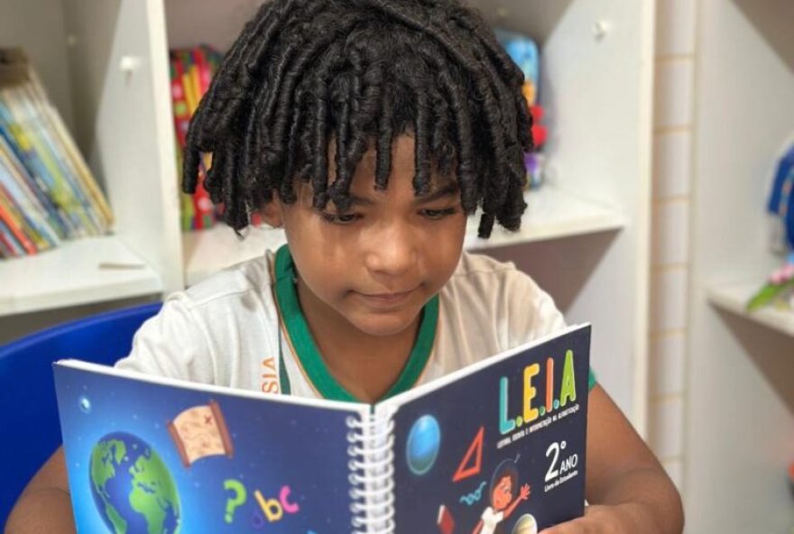 goias-supera-meta-nacional-e-conquista-selo-ouro-de-alfabetizacao-do-mec-pelo-segundo-ano-consecutivo