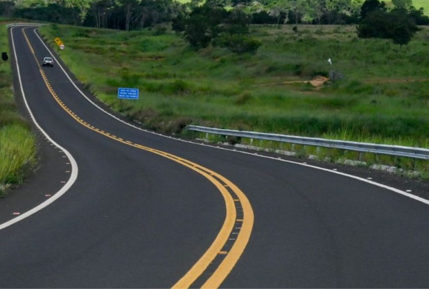 goinfra-firma-contrato-de-r24-152-milhoes-para-pavimentar-a-go-147