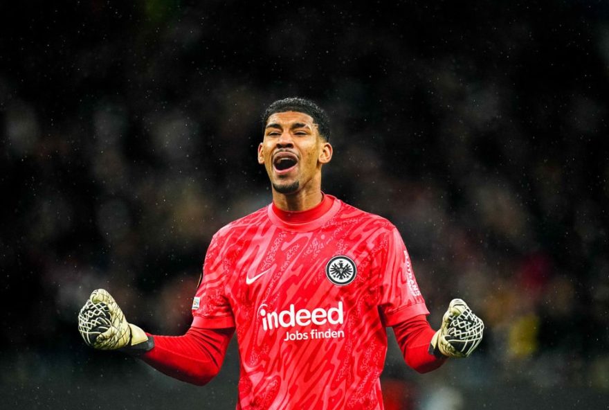 goleiro-kaua-santos-se-destaca-na-bundesliga-e-atrai-interesse-de-grandes-clubes2C-apostando-no-futuro-com-o-eintracht-frankfurt