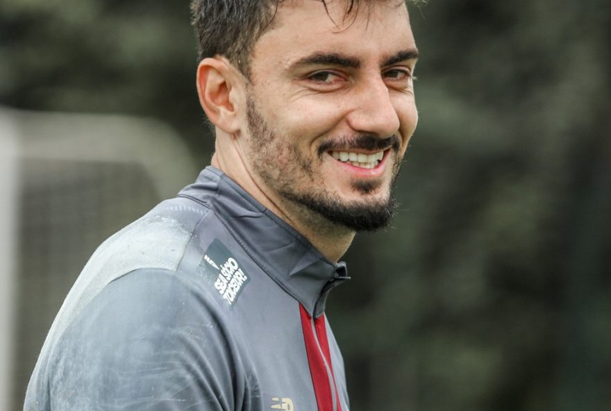 goleiro-rafael-se-destaca-como-capitao-do-sao-paulo-em-meio-a-ausencias-e-busca-manter-invencibilidade