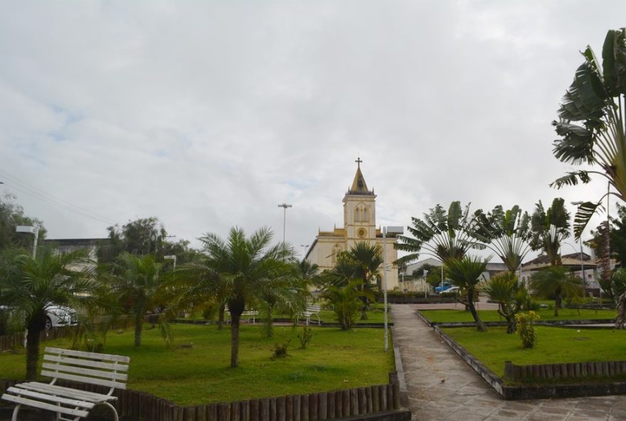 golpe-milionario-em-fazenda-na-bahia3A-contadora-presa-e-corretora-foragida golpe-milionario-em-fazenda-na-bahia3A-contadora-presa-e-corretora-foragida