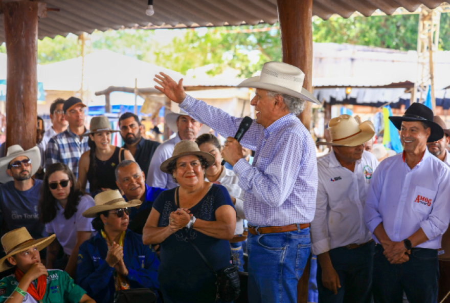 governador-caiado-destaca-avancos-na-seguranca-publica-no-encontro-de-muladeiros-de-ipora governador-caiado-destaca-avancos-na-seguranca-publica-no-encontro-de-muladeiros-de-ipora