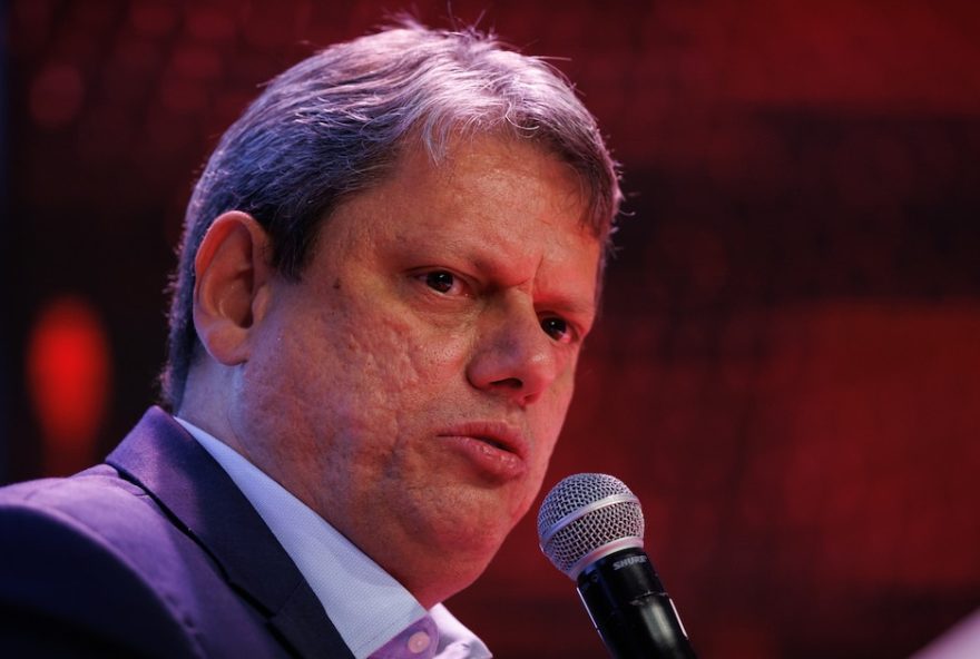 governador-de-sao-paulo-reafirma-apoio-a-flavio-bolsonaro-como-candidato-presidencial governador-de-sao-paulo-reafirma-apoio-a-flavio-bolsonaro-como-candidato-presidencial