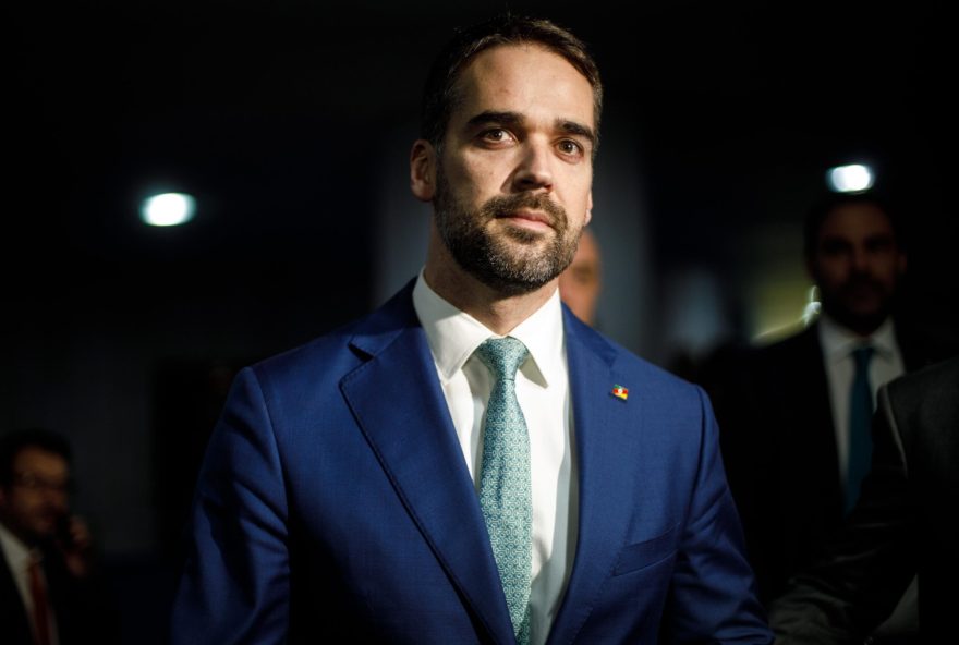 governador-eduardo-leite-destoa-de-colegas-presidenciaveis-do-psd-em-estrategia-para-atrair-eleitores-dos-dois-lados