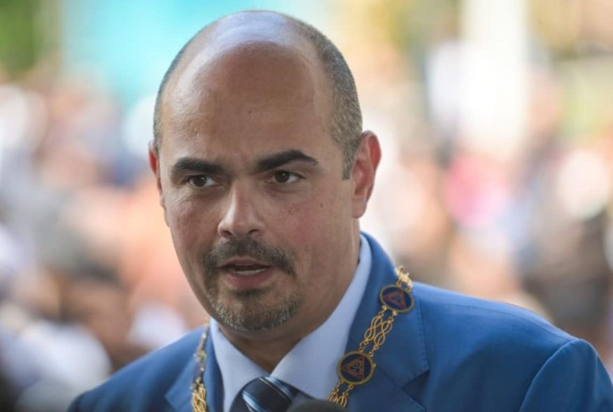 governador-mateus-simoes-anuncia-projeto-governo-presente-com-mudanca-da-capital-de-minas-para-o-interior governador-mateus-simoes-anuncia-projeto-governo-presente-com-mudanca-da-capital-de-minas-para-o-interior