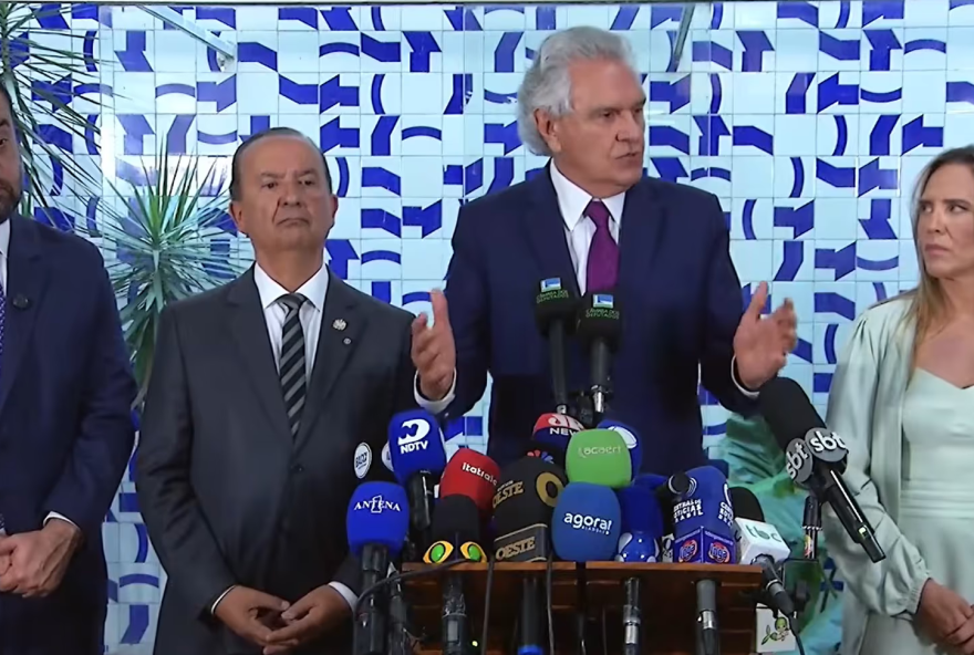 governadores-bolsonaristas-pedem-a-motta-adiamento-da-votacao-do-pl-antifaccao governadores-bolsonaristas-pedem-a-motta-adiamento-da-votacao-do-pl-antifaccao