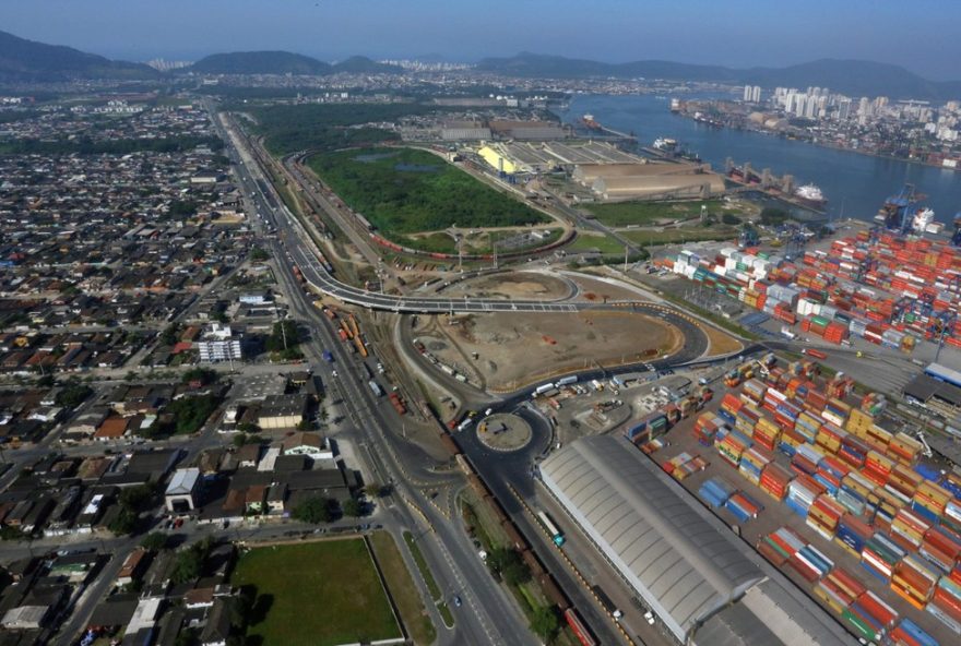 governo-cede-terrenos-para-expansao-do-porto-de-santos3A-confira-detalhes-da-nova-fase-da-avenida-perimetral-em-guaruja