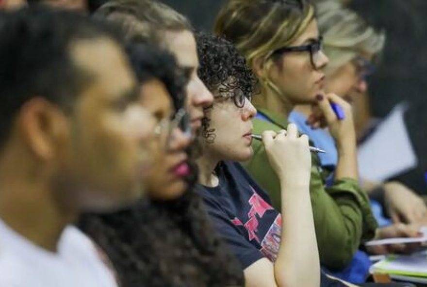 governo-convoca-12C8-mil-candidatos-para-vagas-remanescentes-do-primeiro-cnu governo-convoca-12C8-mil-candidatos-para-vagas-remanescentes-do-primeiro-cnu