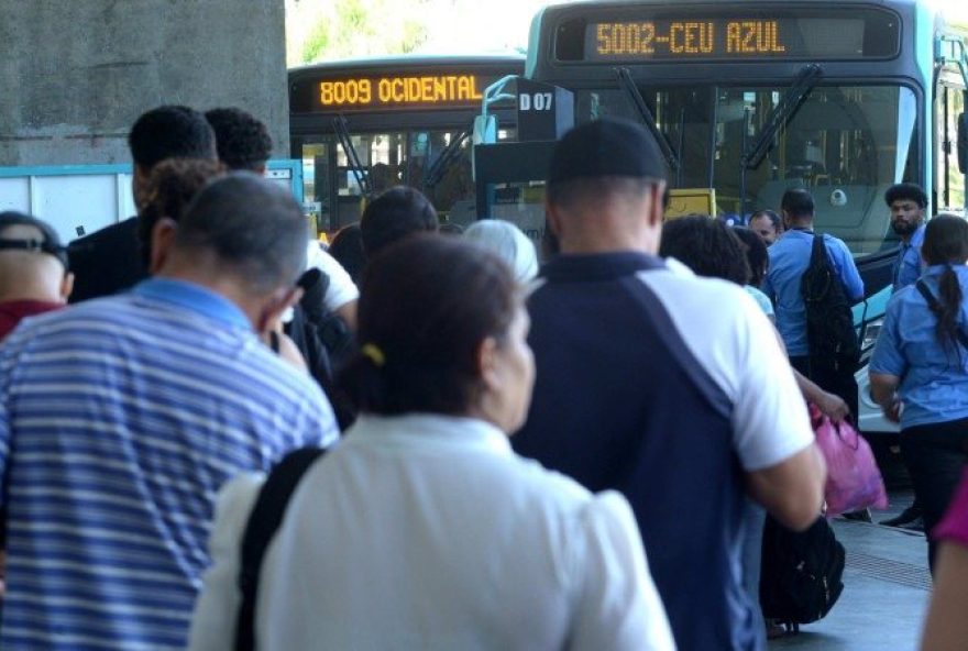 governo-de-goias-se-posiciona-contra-reajuste-das-tarifas-de-onibus-do-entorno governo-de-goias-se-posiciona-contra-reajuste-das-tarifas-de-onibus-do-entorno