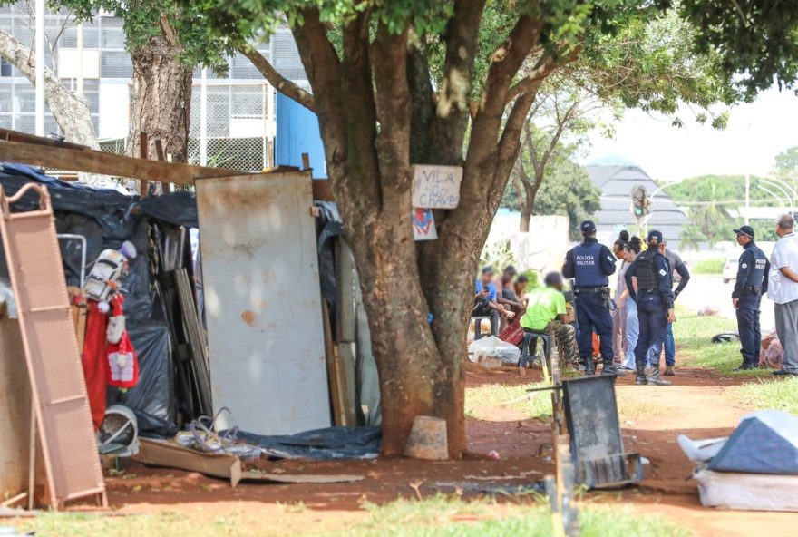 governo-do-df-retira-pessoas-em-situacao-de-vulnerabilidade-das-ruas-em-acao-integrada-com-servicos-de-apoio