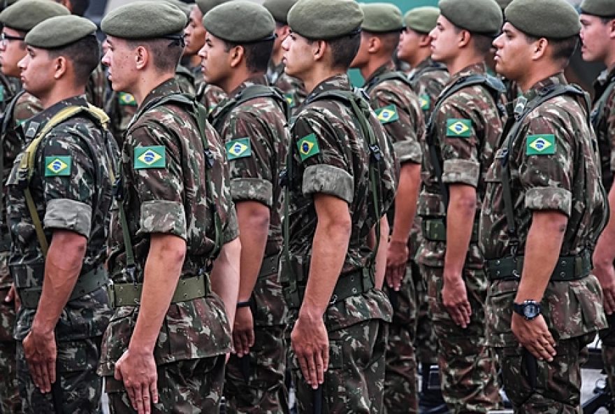 governo-propoe-projeto-de-lei-que-fixa-idade-para-reforma-da-previdencia-militar