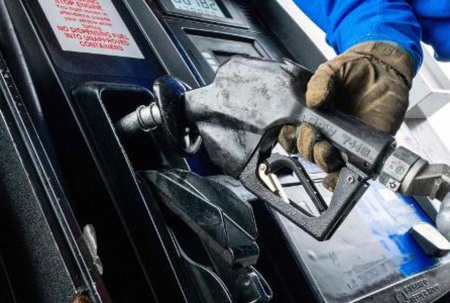 governo-zera-pis-e-cofins-do-diesel-para-mitigar-alta-do-petroleo governo-zera-pis-e-cofins-do-diesel-para-mitigar-alta-do-petroleo