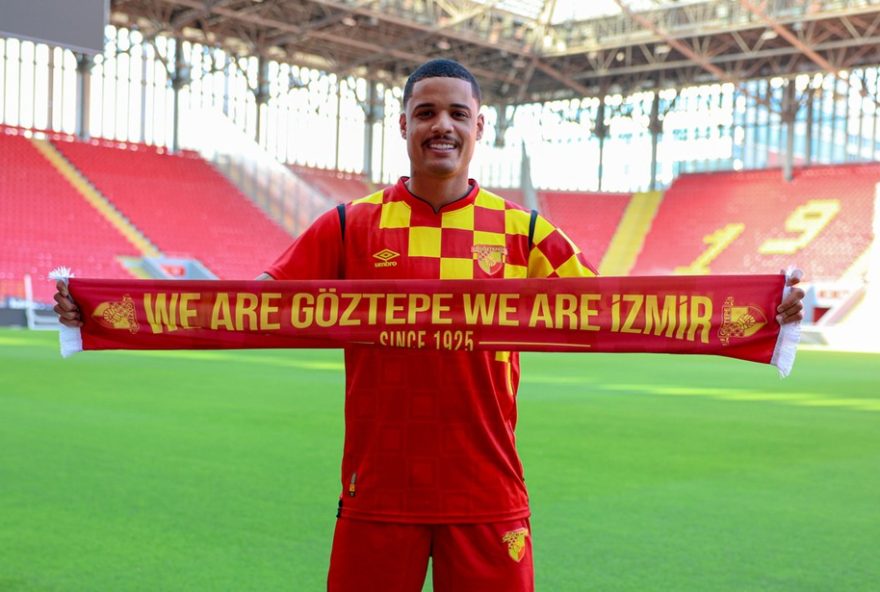 goztepe-anuncia-contratacao-de-janderson2C-ex-vitoria2C-como-aposta-para-o-futuro