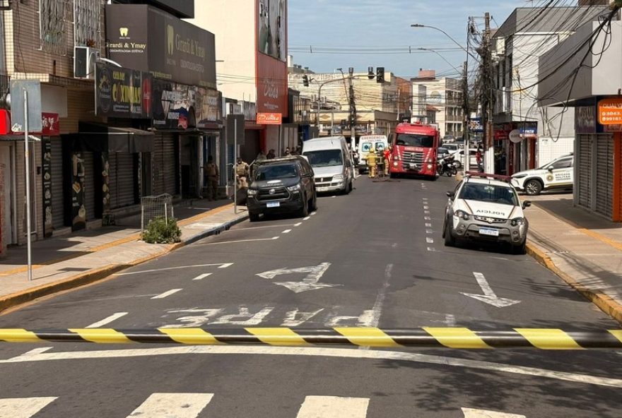 granada-e-torpedos3A-explosivos-em-apartamento-de-gravatai-mobilizam-forcas-de-seguranca-e-geram-alvoroco-na-regiao-central