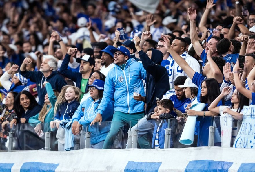 grande-procura-por-ingressos-para-cruzeiro-x-atletico-mg-no-classico-da-copa-do-brasil-no-mineirao