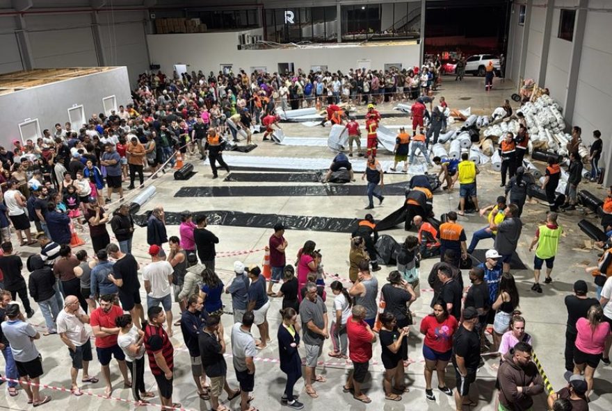 granizo-em-erechim2C-rs3A-76-feridos-e-28-desabrigados-apos-temporal granizo-em-erechim2C-rs3A-76-feridos-e-28-desabrigados-apos-temporal