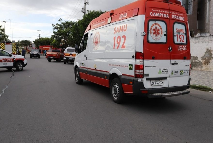 grave-acidente-na-br-230-envolve-carreta2C-onibus-escolar-e-automovel grave-acidente-na-br-230-envolve-carreta2C-onibus-escolar-e-automovel