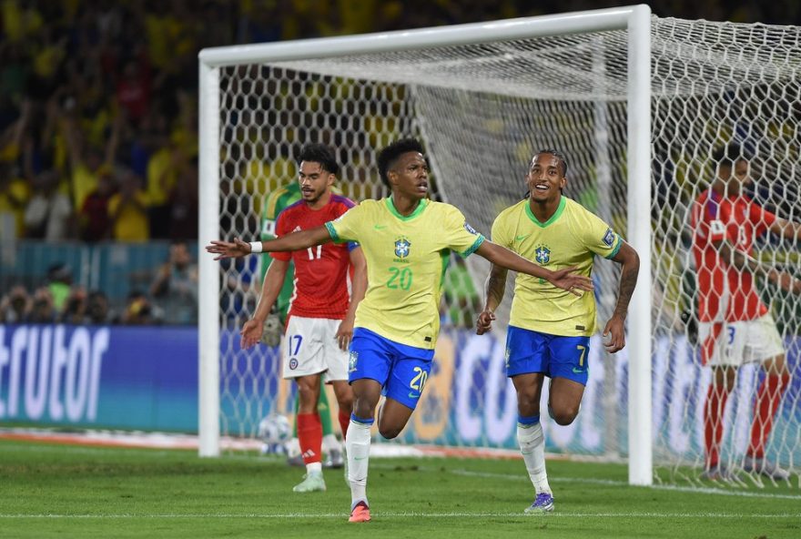 gremio-nao-avanca-em-negociacao-por-estevao2C-destaque-do-chelsea3A-entenda-os-motivos