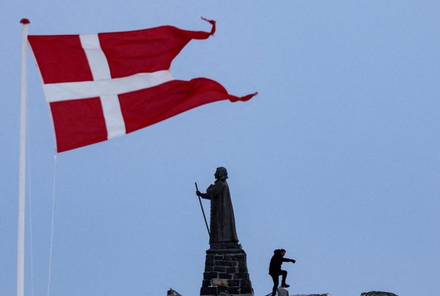 groenlandia3A-eua-enviam-cacas-para-exercicio-da-otan-em-meio-a-ameacas-de-trump