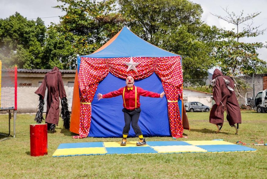 grupo-chap-faz-apresentacao-internacional-na-argentina-palhacaria-circo-show