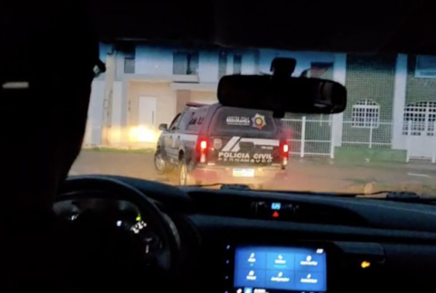 grupo-criminoso-fraudou-concurso-e-e-alvo-de-operacao-em-serra-talhada grupo-criminoso-fraudou-concurso-e-e-alvo-de-operacao-em-serra-talhada