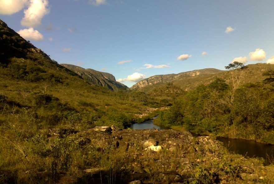 grupo-de-amigos-e-resgatado-em-trilha-na-serra-do-cipo-pelo-corpo-de-bombeiros grupo-de-amigos-e-resgatado-em-trilha-na-serra-do-cipo-pelo-corpo-de-bombeiros