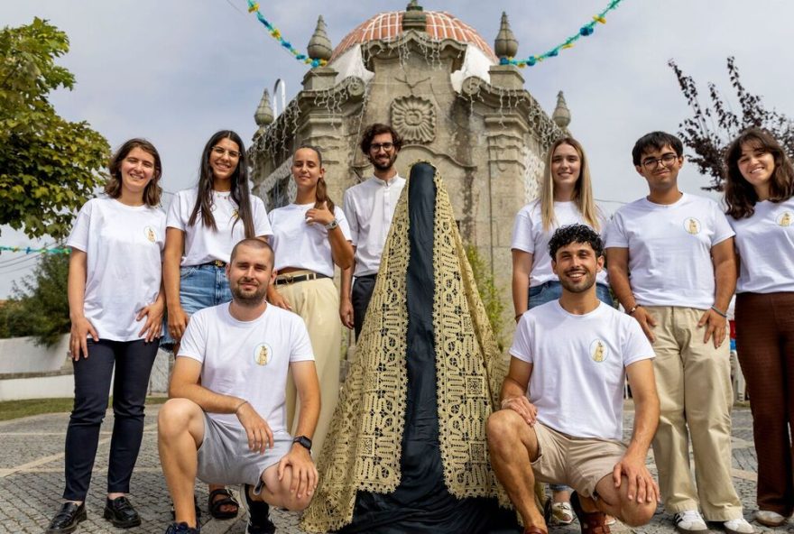 Vila do Conde, 30/08/2025 - Grupo de jovens vai reativar a festa de Nossa Senhora da Boa Nova em Arvore, Vila do Conde.




( Carlos Carneiro  )