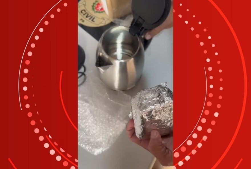 guarda-roupa-com-fundo-falso-escondia-anabolizantes-ilegais-no-parana3A-policia-desvenda-esquema-de-trafico-e-prisoes-em-operacao guarda-roupa-com-fundo-falso-escondia-anabolizantes-ilegais-no-parana3A-policia-desvenda-esquema-de-trafico-e-prisoes-em-operacao