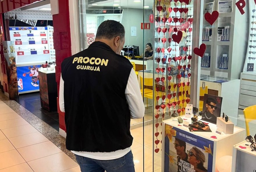 guaruja2C-sp3A-procon-realiza-operacao-dia-dos-namorados-em-comercios3B-saiba-mais