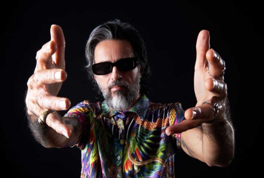 guitarrista-lucio-maia-lanca-segundo-album-solo-em-abril guitarrista-lucio-maia-lanca-segundo-album-solo-em-abril