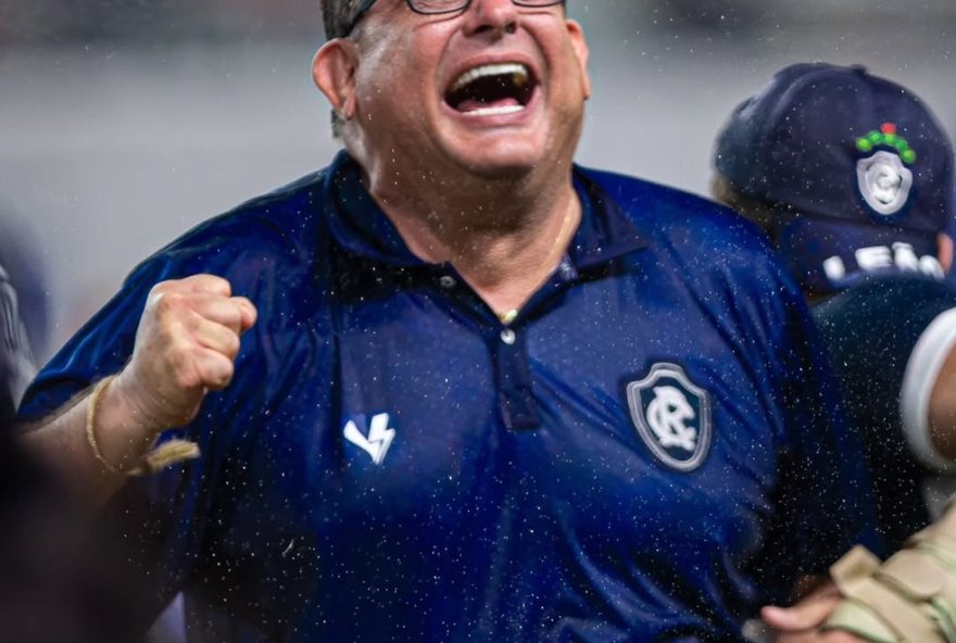 guto-ferreira2C-o-rei-do-acesso2C-leva-o-remo-da-serie-b-para-a-pela-quinta-vez