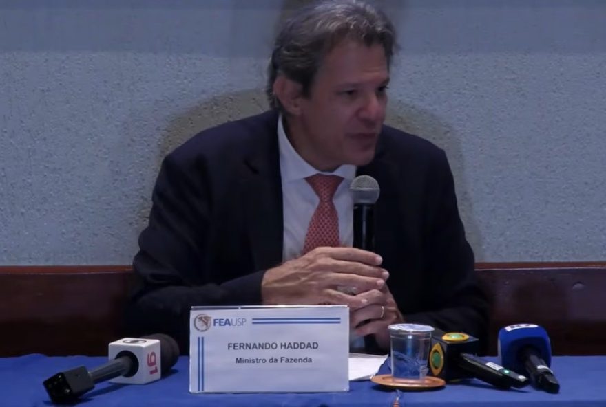 haddad-avalia-cenarios-e-considera-opiniao-de-lula-sobre-candidatura-em-sp haddad-avalia-cenarios-e-considera-opiniao-de-lula-sobre-candidatura-em-sp