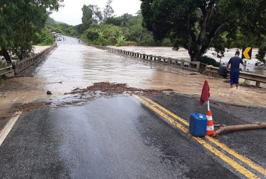 Ponto destruída pela chuva / Foto: Reprodução