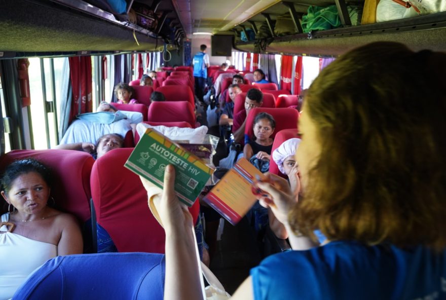 hdt-e-ceap-sol-realizam-blitz-de-carnaval-com-foco-em-saude-e-seguranca-na-br-153 hdt-e-ceap-sol-realizam-blitz-de-carnaval-com-foco-em-saude-e-seguranca-na-br-153