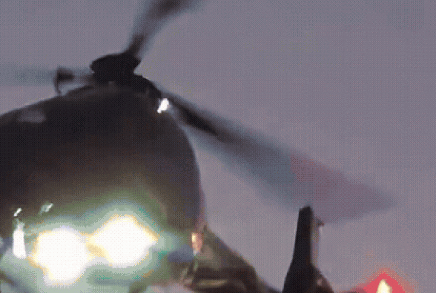 helicoptero-medico-cai-em-rodovia-nos-eua3B-tres-pessoas-em-estado-critico