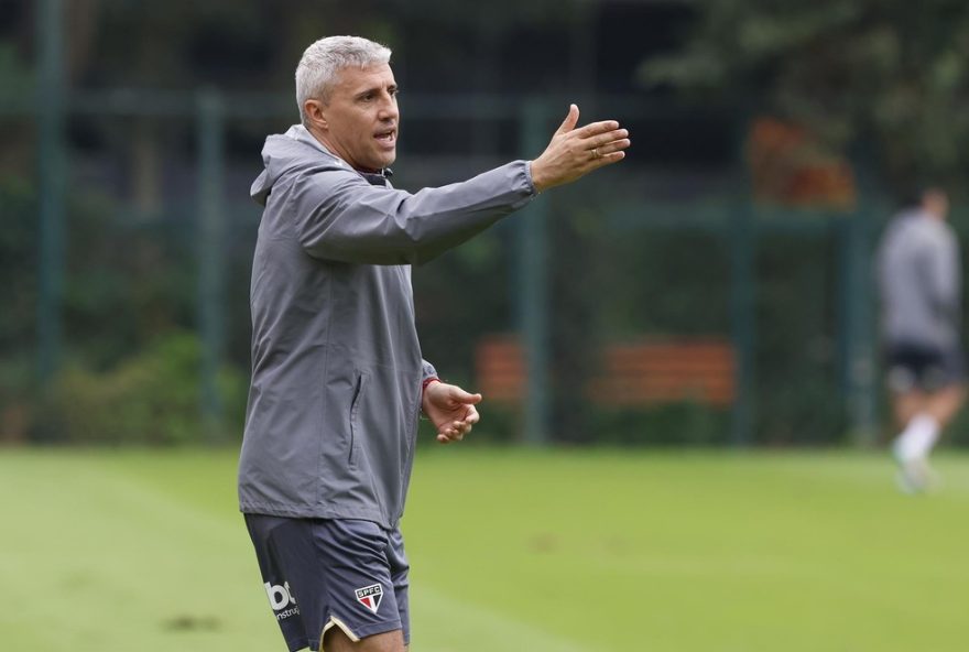 hernan-crespo-liberado-para-estrear-no-sao-paulo-contra-o-flamengo3A-expectativas-e-desafios-para-o-tecnico-argentino