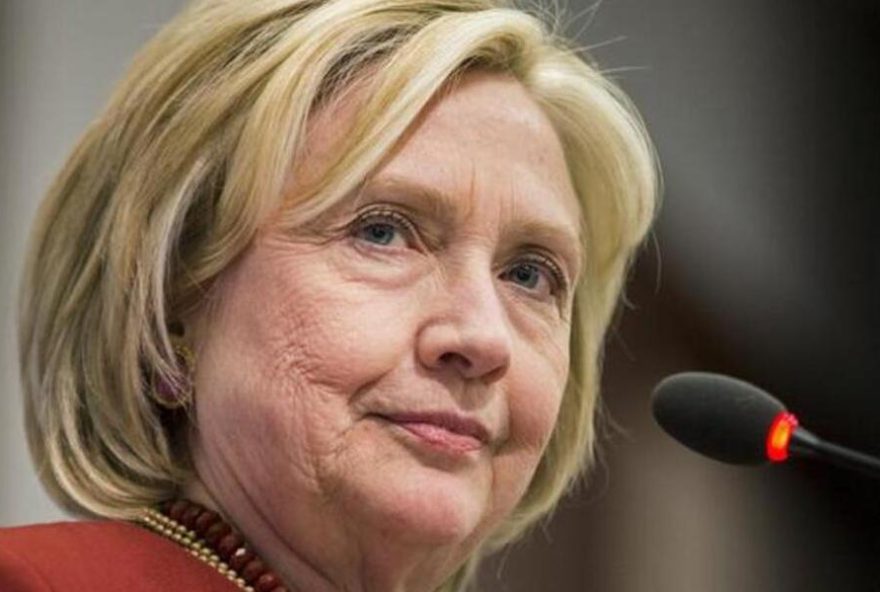 hillary-clinton-denuncia-tentativa-de-trump-de-ocultar-arquivos-do-caso-epstein3A-a-importancia-da-transparencia-em-uma-democracia