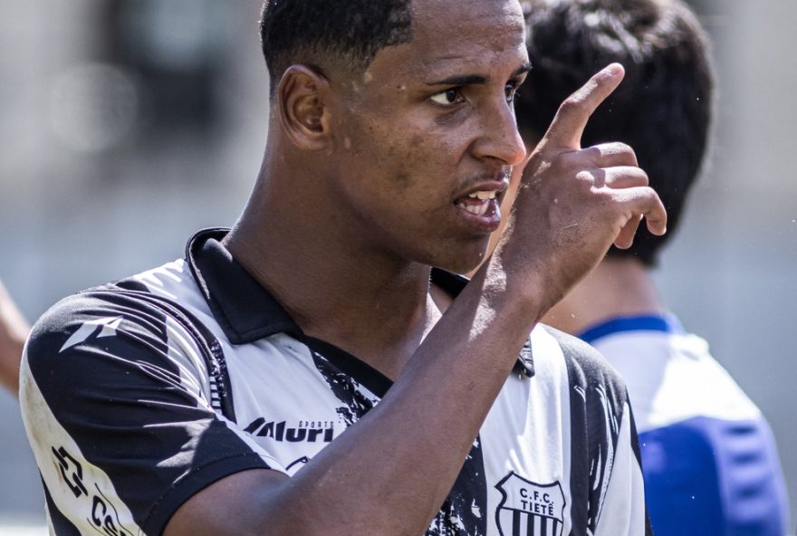 historia-inspiradora3A-como-alan-superou-adversidades-e-se-tornou-o-atacante-destaque-do-comercial-de-tiete historia-inspiradora3A-como-alan-superou-adversidades-e-se-tornou-o-atacante-destaque-do-comercial-de-tiete