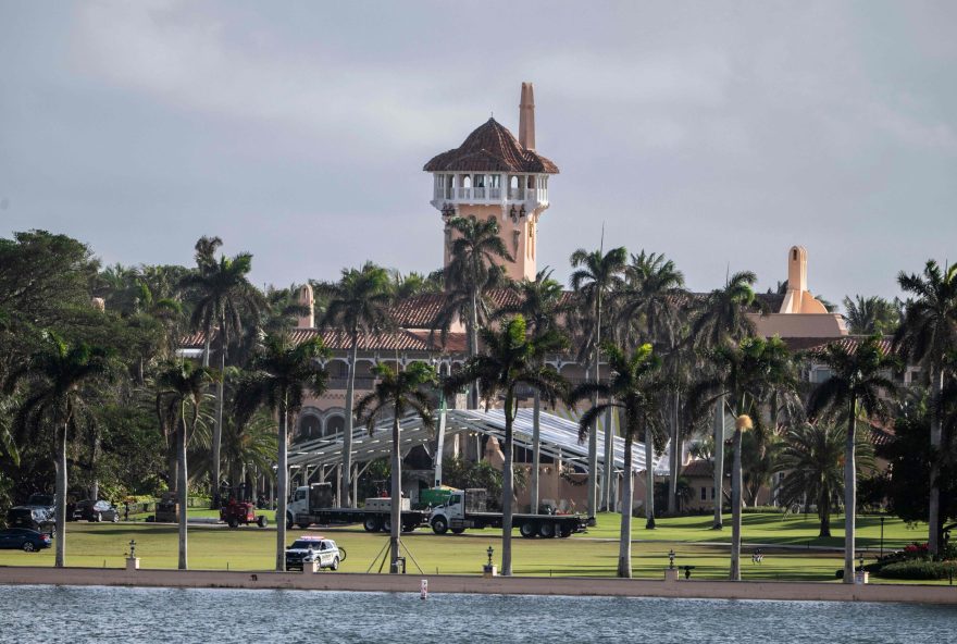 homem-alvejado-pelo-servico-secreto-ao-tentar-entrar-em-propriedade-de-donald-trump-na-florida homem-alvejado-pelo-servico-secreto-ao-tentar-entrar-em-propriedade-de-donald-trump-na-florida