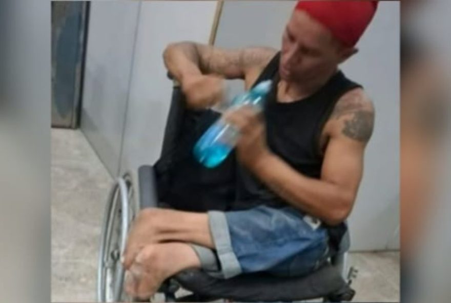 homem-cadeirante-e-preso-por-assalto-e-furto-em-serie-em-fortaleza homem-cadeirante-e-preso-por-assalto-e-furto-em-serie-em-fortaleza