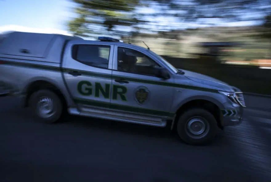 homem-de-38-anos-sequestra-homem-em-gaia-e-leva-lhe-carro-e-dinheiro-para-ir-as-compras
