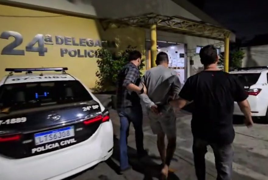 homem-de-43-anos-e-preso-por-estupro-tortura-e-exploracao-sexual-na-baixada-fluminense-caso-choca-a-populacao-e-reforca-a-luta-contra-a-violencia-infantil homem-de-43-anos-e-preso-por-estupro-tortura-e-exploracao-sexual-na-baixada-fluminense-caso-choca-a-populacao-e-reforca-a-luta-contra-a-violencia-infantil